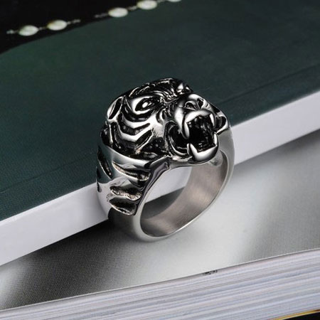Men\'s Titanium Rings with Powerful Tiger Head